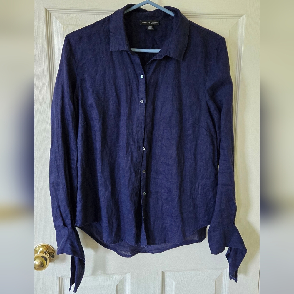 100% linen Saks Fifth Avenue navy shirt, M